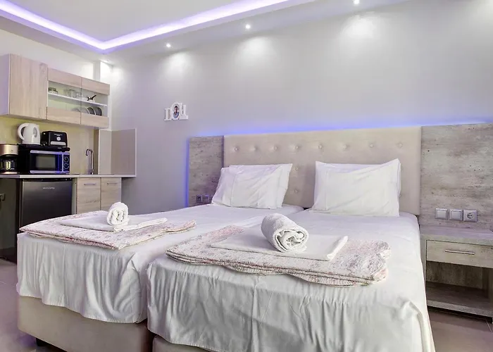 Apartment Dionysia S7 *